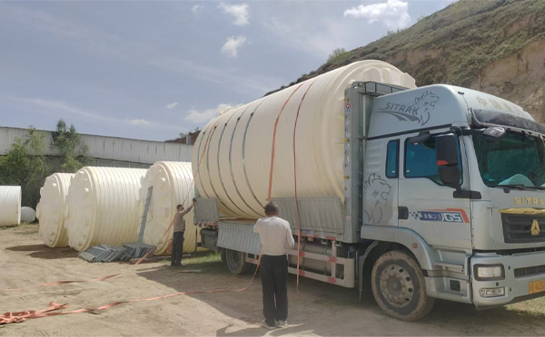 庄浪立式运输桶装车中